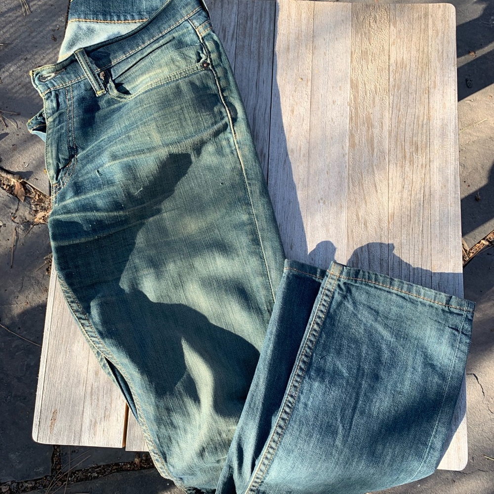Levi’s 511. Slim straight. 32x34